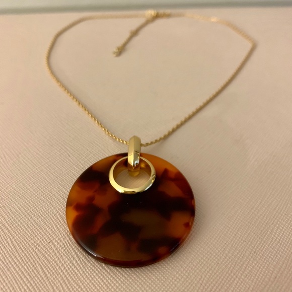 Kate spade ♠️ Gold-Tone Tortoise Pendant Necklace - Picture 5 of 8
